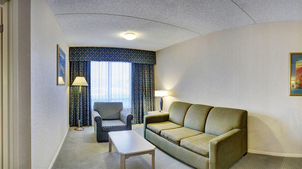 Quality Hotel Laval