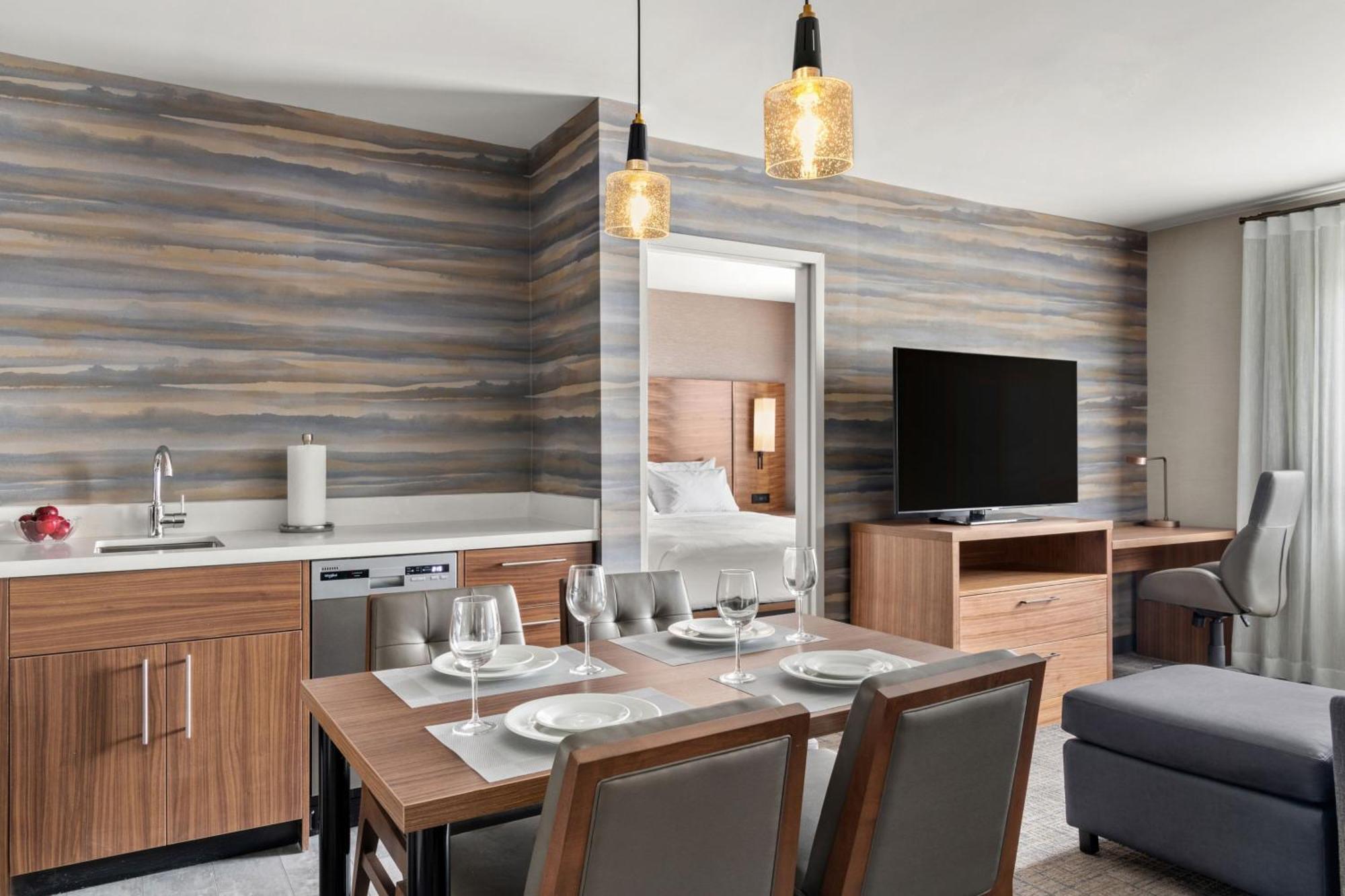 By Marriott Laval